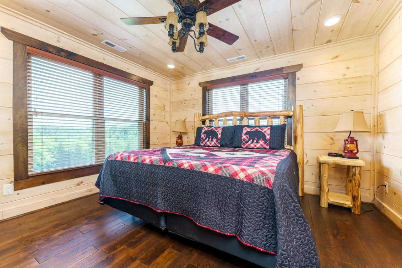 Huny Bear Lodge Pigeon Forge Dış mekan fotoğraf