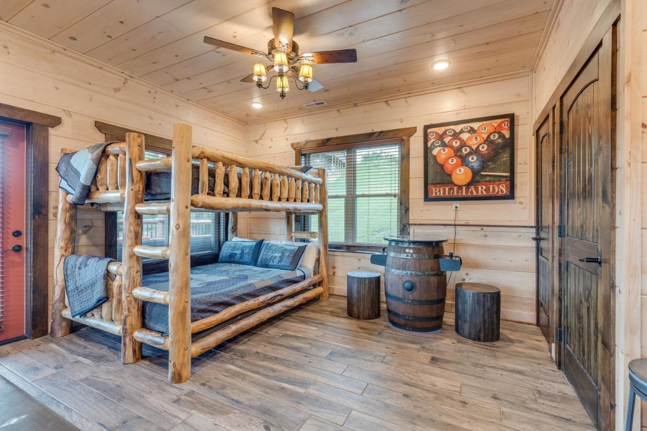 Huny Bear Lodge Pigeon Forge Dış mekan fotoğraf
