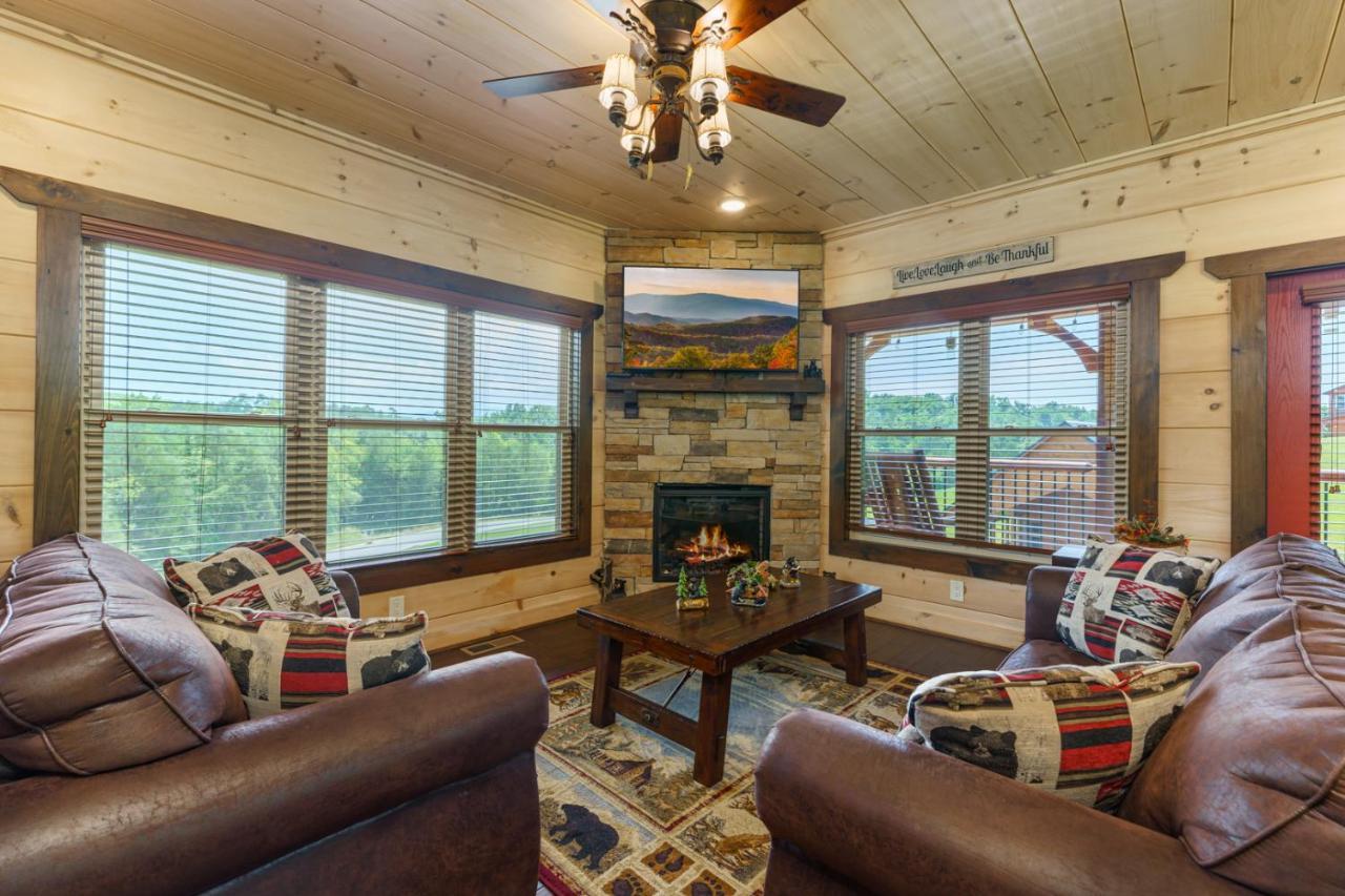 Huny Bear Lodge Pigeon Forge Dış mekan fotoğraf